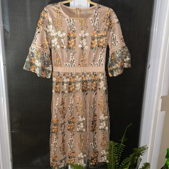 Polagram Dresses & Skirts - Pologram Full Bloom Embroidered Dress